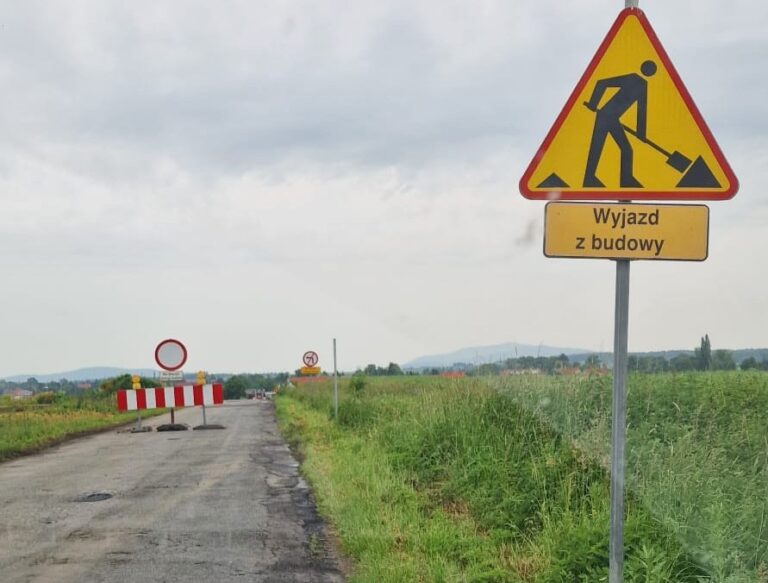 WYŁĄCZENIE PRZYSTANKÓW W OWIEŚNIE