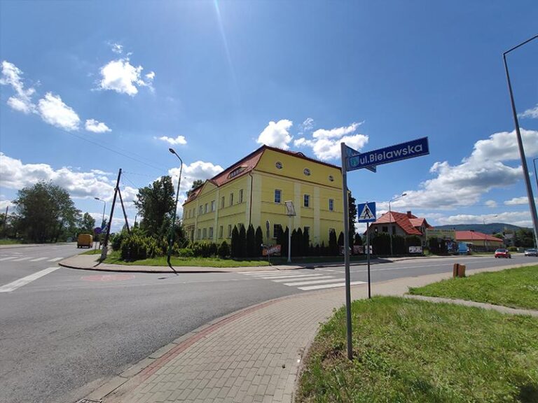 ZMIANA TRASY LINII 21 i 22 – budowa ronda w pieszycach